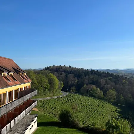 Hotel Garni Am Seggauberg Leibnitz Exterior photo